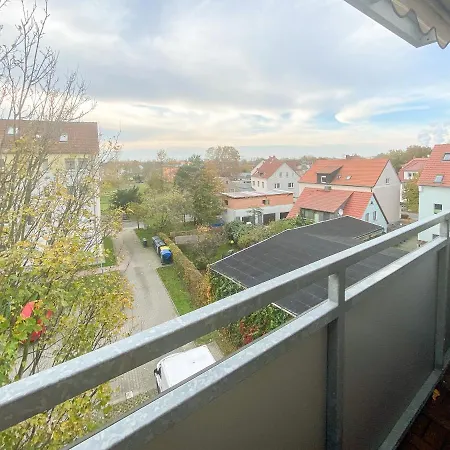 Suiteable Living - Geraeumig - Balkon - Parkplatz
